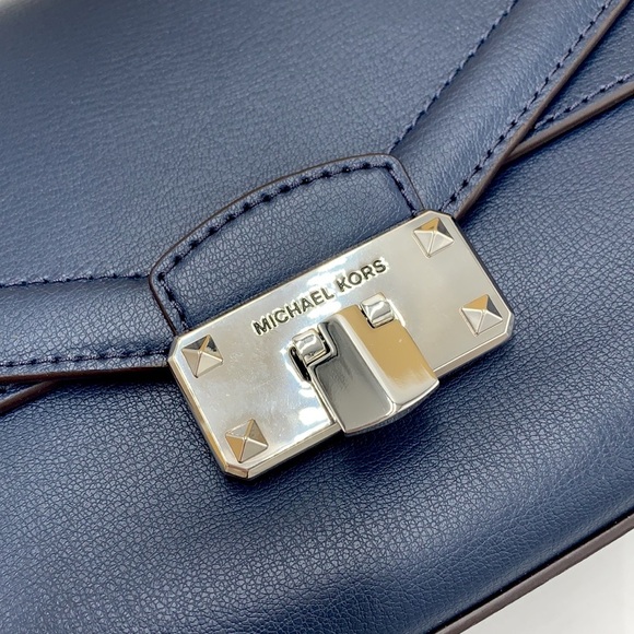 Michael Kors Kinsley Medium Flap Shoulder Bag Crossbody in NAVY COLOR - Picture 8 of 15